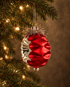 The Red Glass Starburst Ornament