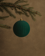 The Green Shatterproof Bauble Set