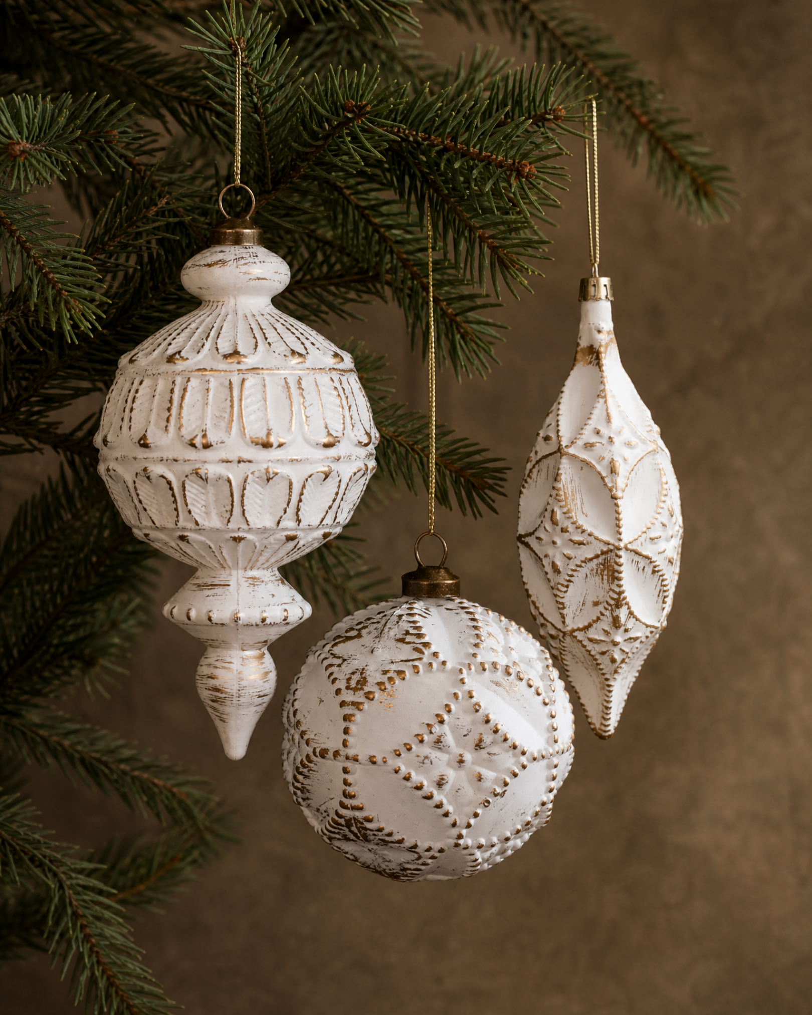 White & Gold Heirloom Ornaments