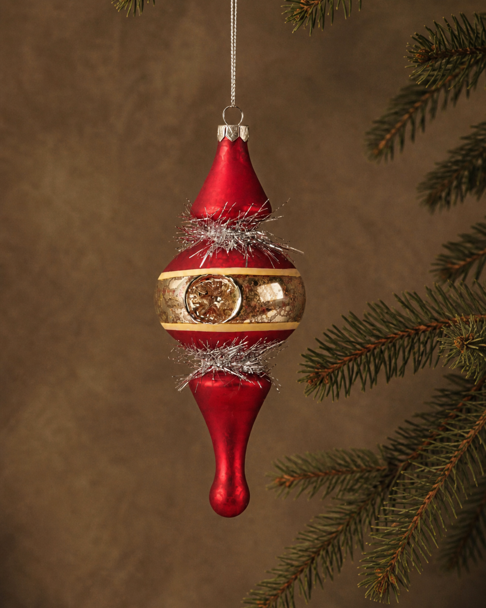 The Red Vintage Pendant Glass Ornament