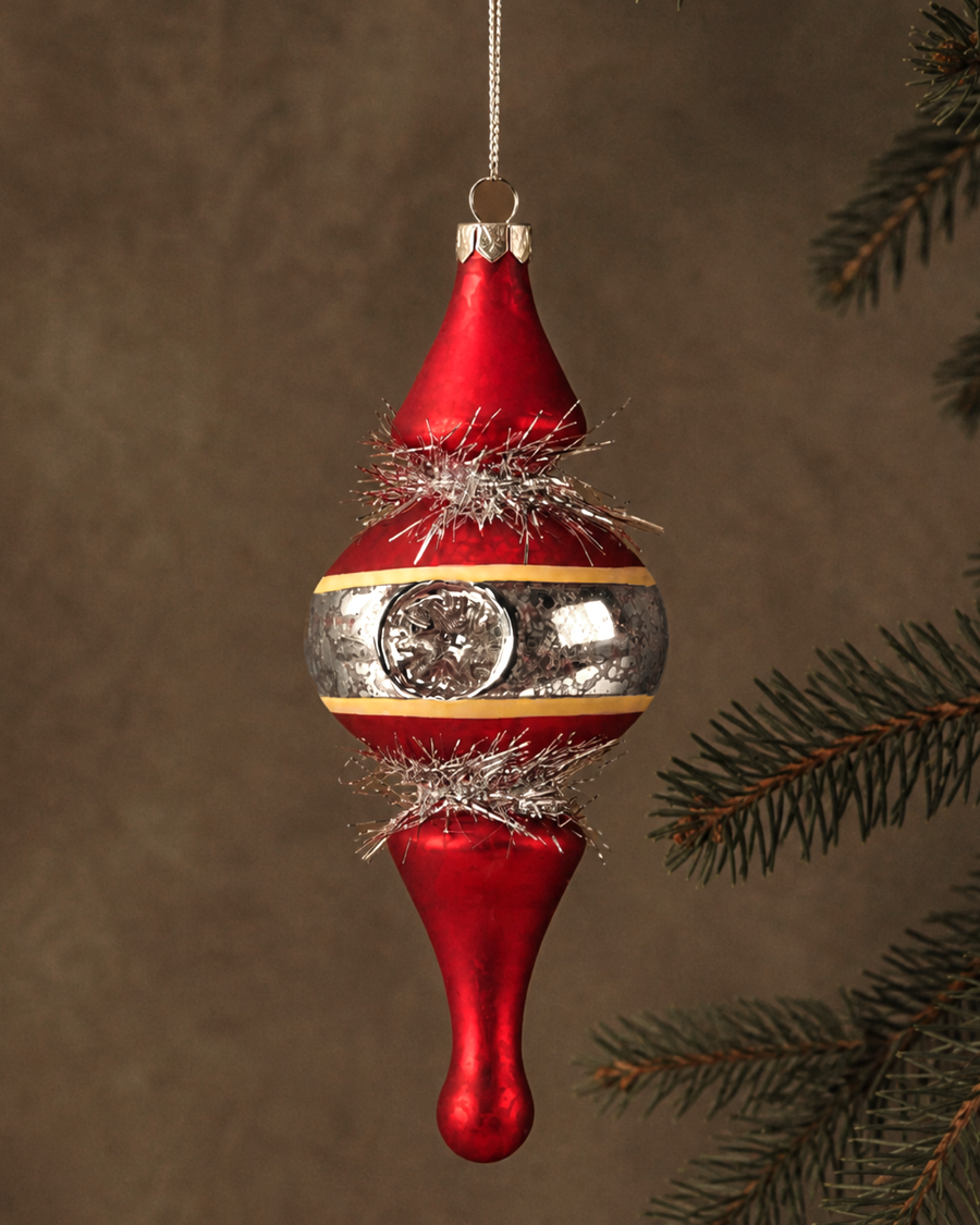 Red Vintage Pendant Ornament