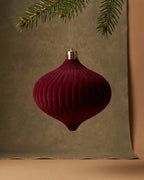 The Burgundy Shatterproof Bauble Set