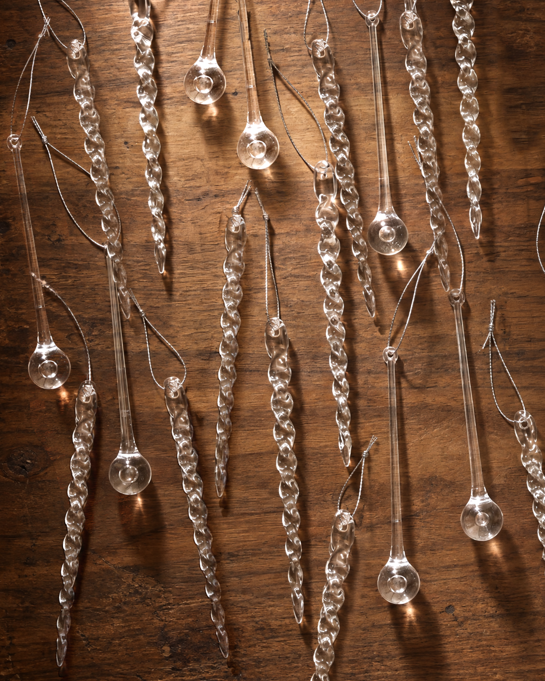 The Ice-Drop and Twist Icicle Set (30 pc)