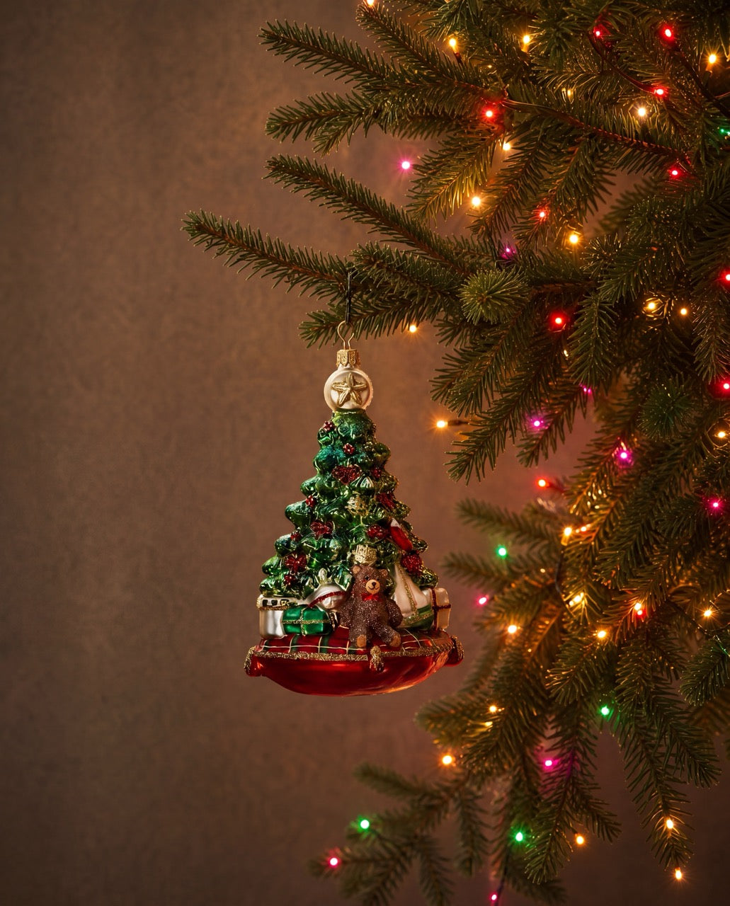 The Layered Christmas Tree Ornament
