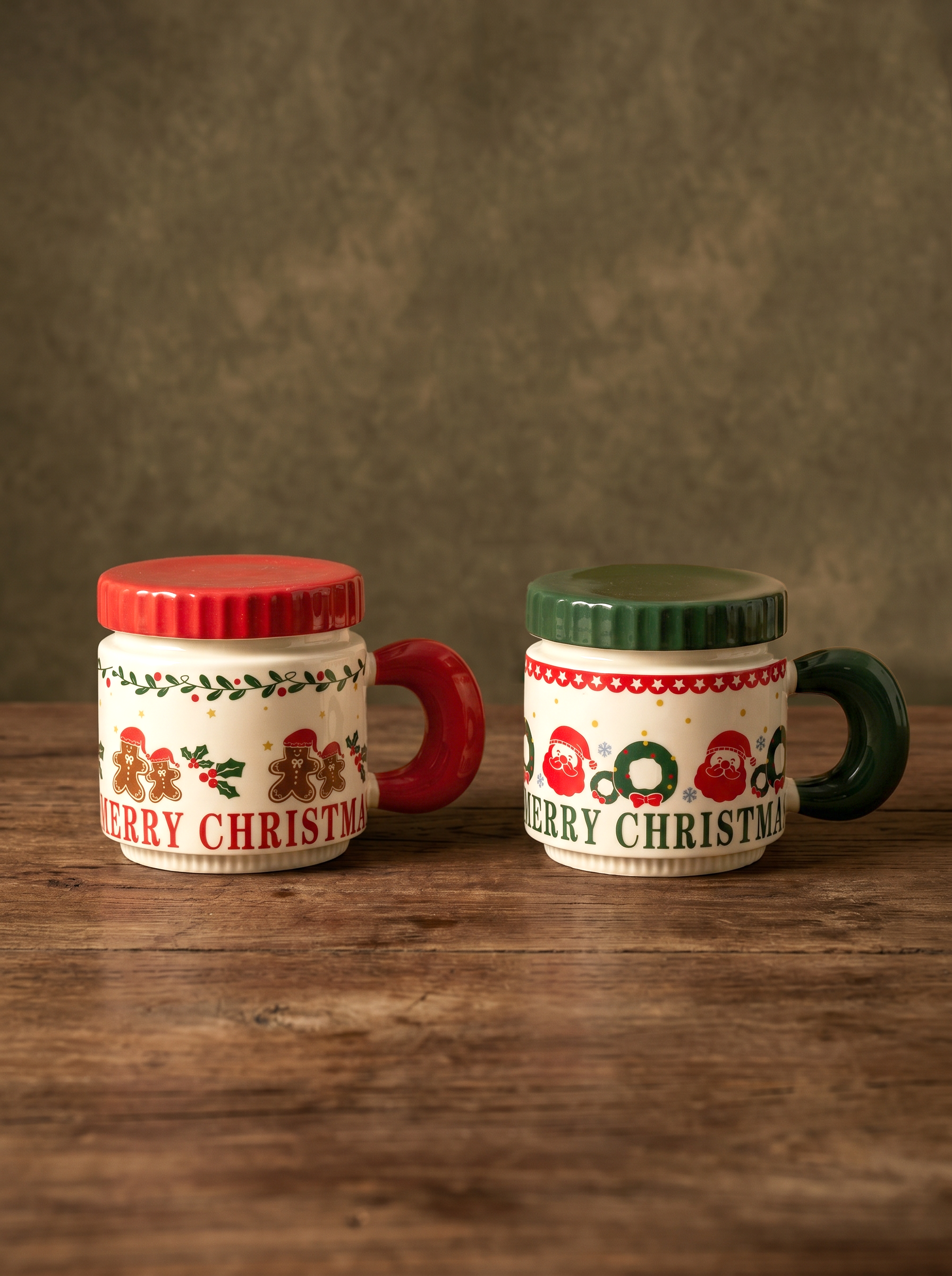 Retro Christmas Mug with Lid