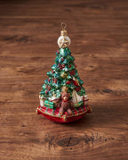 The Layered Christmas Tree Ornament