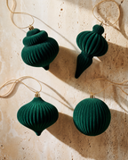 The Green Shatterproof Bauble Set