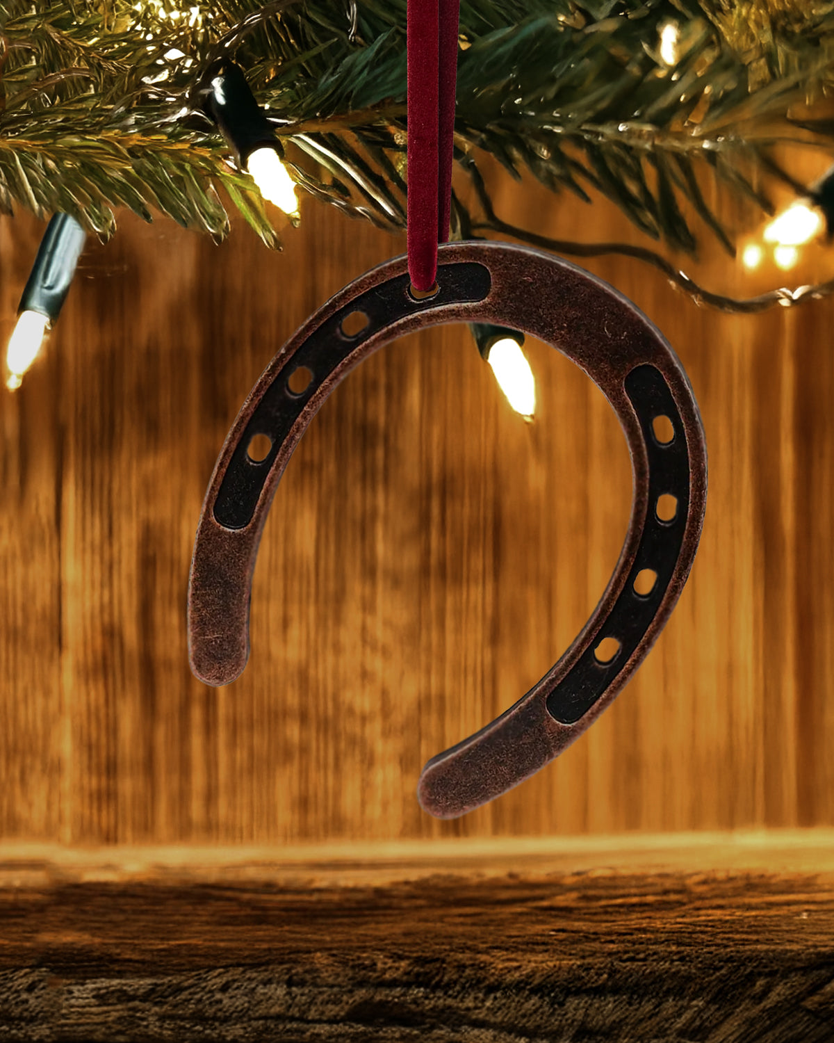 Rustic Horseshoe Ornament (Set of 4) – Western-Inspired Modern Holiday Decor