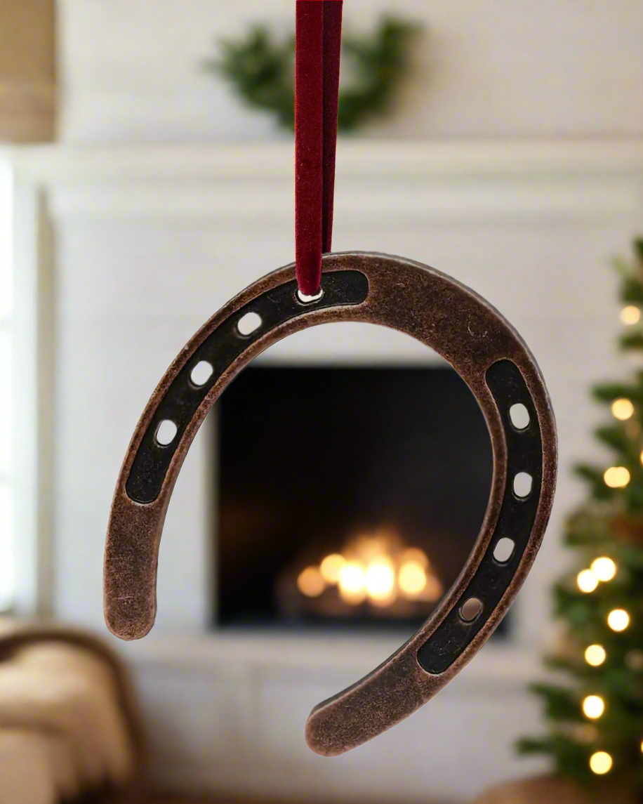 Rustic Horseshoe Ornament (Set of 4) – Western-Inspired Modern Holiday Decor