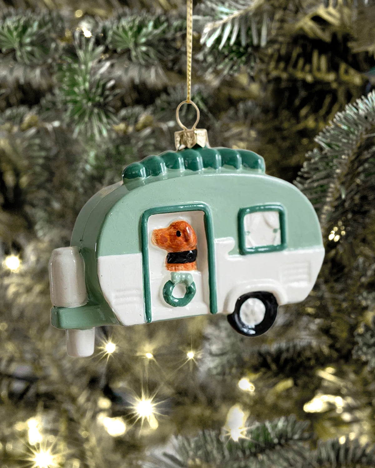 Shatterproof Wintergreen Dog Camper Christmas Ornament